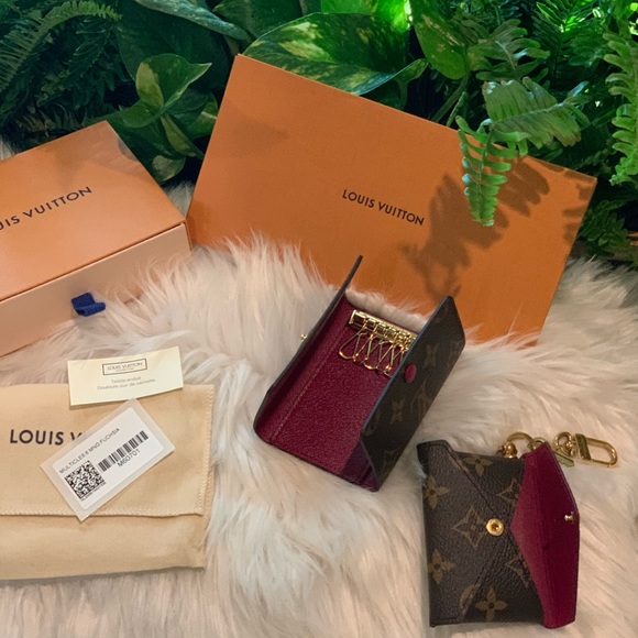 ✨🥀✨Louis Vuitton 6 ring Key chain Fuchsia - Picture 14 of 16